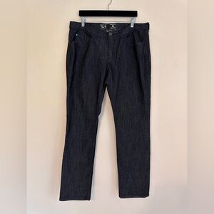 Mountain Hardware Women’s Straight Leg Dark Wash Jeans size 16